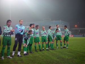 20031122-mtk-csapatkep